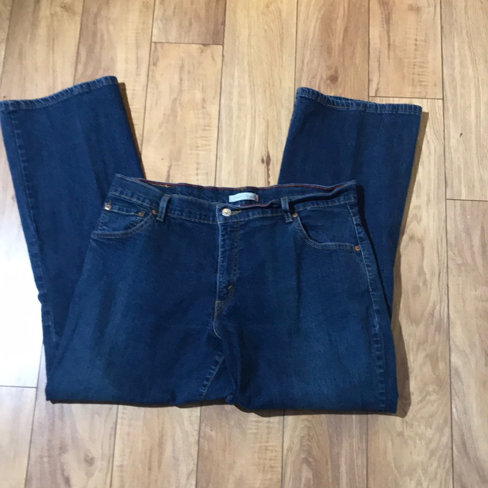 Levi’s 550 jeans - excellent condition!